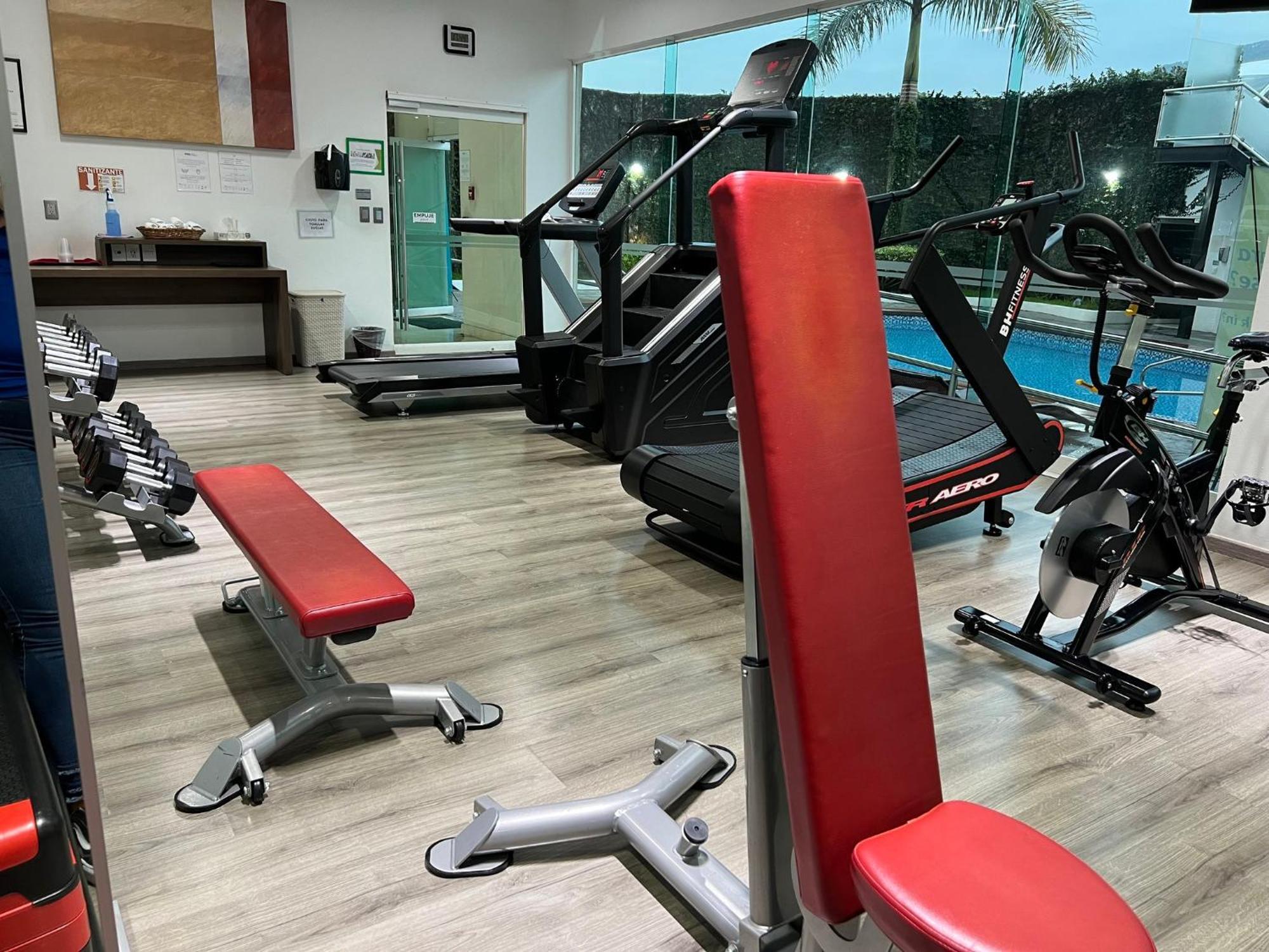 Holiday Inn Uruapan By Ihg Eksteriør billede