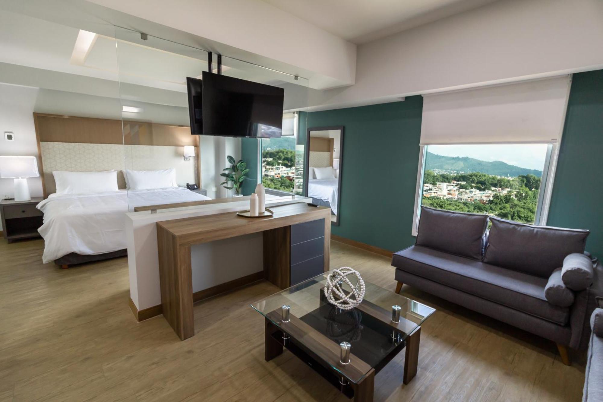 Holiday Inn Uruapan By Ihg Eksteriør billede
