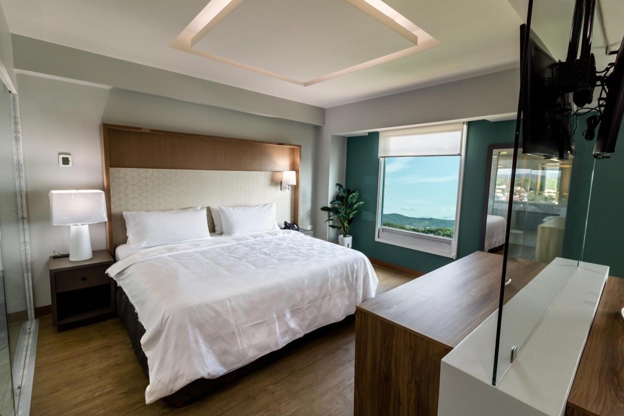 Holiday Inn Uruapan By Ihg Eksteriør billede
