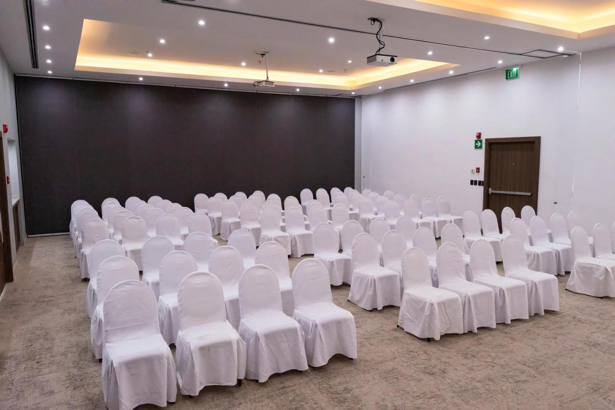 Holiday Inn Uruapan By Ihg Eksteriør billede