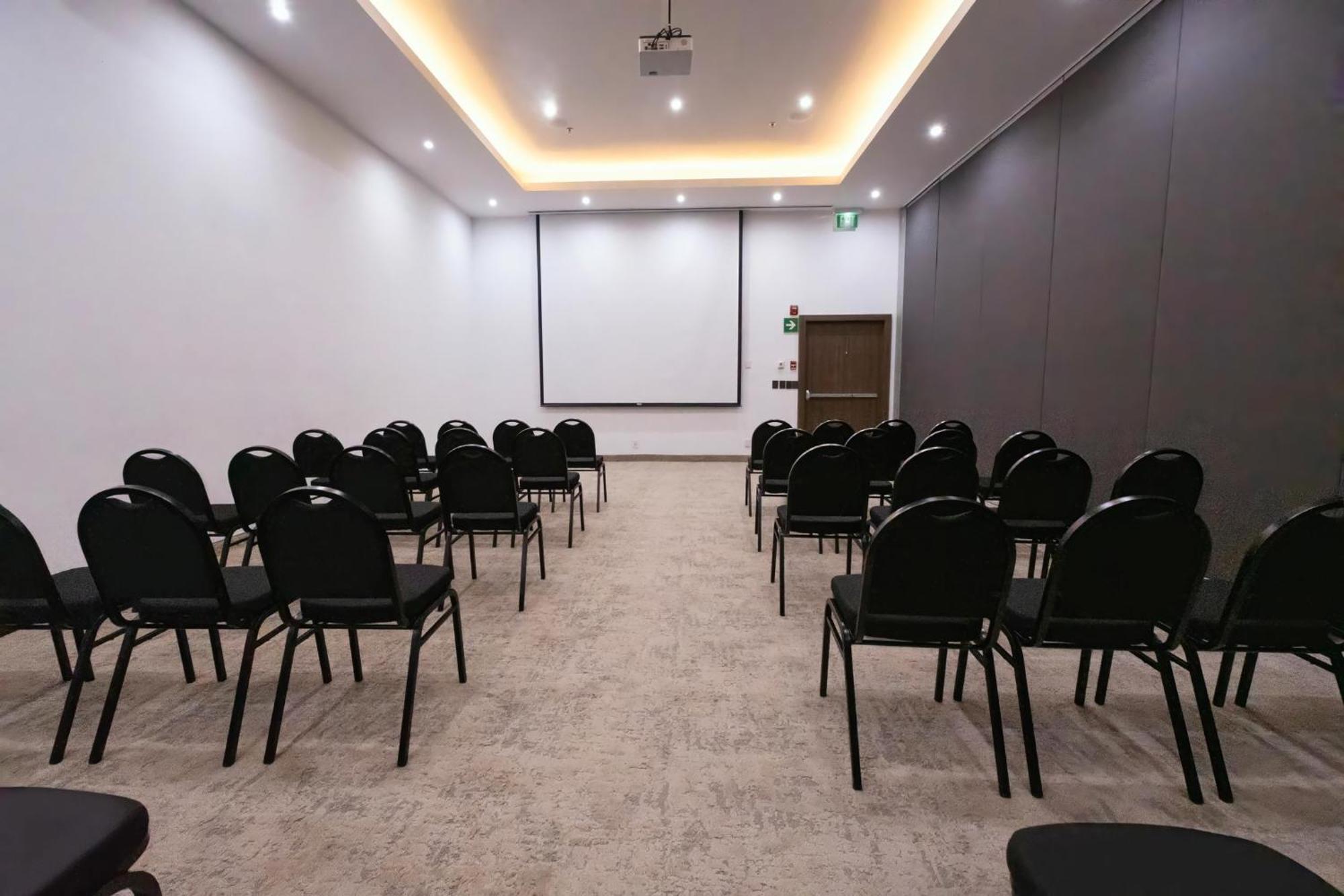 Holiday Inn Uruapan By Ihg Eksteriør billede