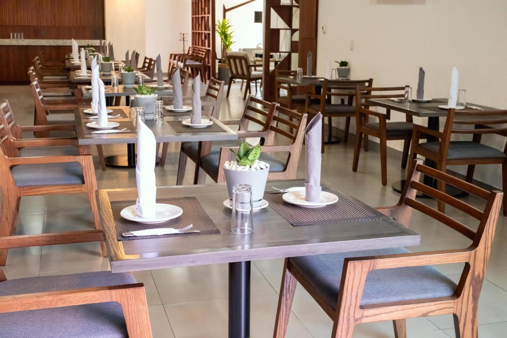 Holiday Inn Uruapan By Ihg Eksteriør billede